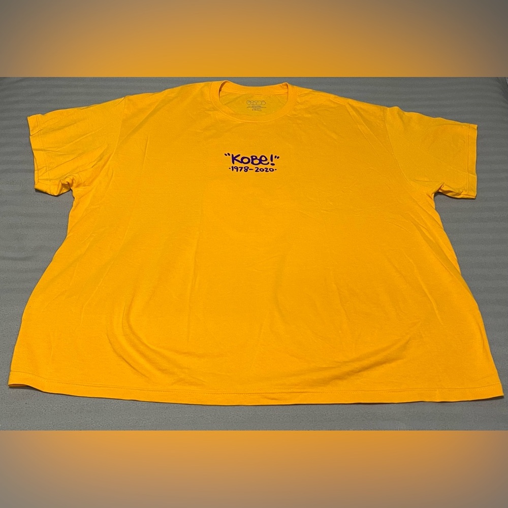 Kobe Bryant T-Shirt Yellow Gold 8 RARE  2XL XXL, Blue The Great Brand Pre owned
